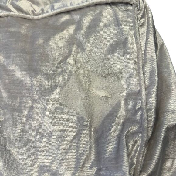 Pottery Barn Kids Anywhere Chair Cover Frozen silver DEFECT - Picture 13 of 14